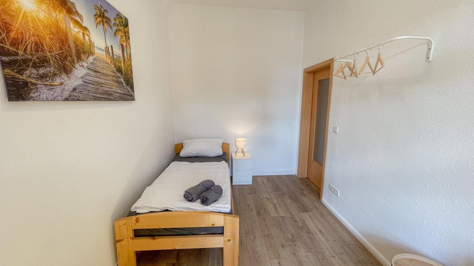 Apartment In Weissenfels Bei Leuna Mit Wlan & Terrasse Δωμάτιο φωτογραφία